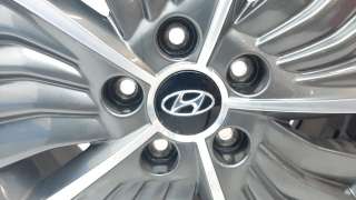 Recambio de llanta para hyundai ioniq 2016- referencia OEM IAM 52910G2700  