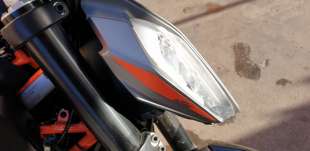 Recambio de moldura para ktm 125 duke 2016- 125 duke referencia OEM IAM 93008002000KC  