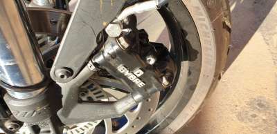 Recambio de pinza de freno delantera izquierda para ktm 125 duke 2016- 125 duke referencia OEM IAM 94813015000  