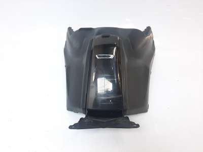 Recambio de moldura para kymco ak550 2017- referencia OEM IAM 8015LGC6E00  