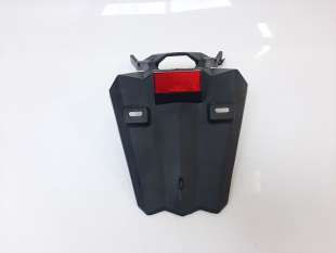 Recambio de portamatriculas para kymco ak550 2017- referencia OEM IAM 80105LGC6E000 80105LGC6E000 