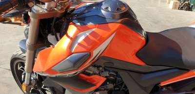 Recambio de moldura para zontes motorcycles zt125 zt 125-u 2020- referencia OEM IAM   