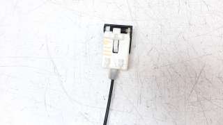 Recambio de cerradura capo para toyota corolla (e21) 2019- referencia OEM IAM A23001  
