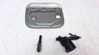 Recambio de tapa exterior combustible para lexus is 2013- 2.5 16v cat (híbrido) referencia OEM IAM 7730052030  