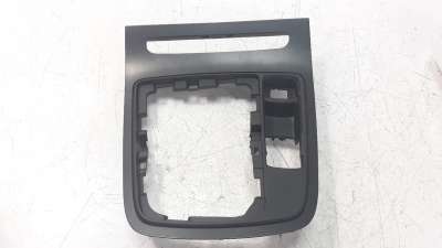Recambio de moldura para renault scenic iv 2016- 1.2 tce energy referencia OEM IAM 969333970R  