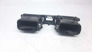 Recambio de rejilla aireadora para toyota hilux (kun) 2005-2016 referencia OEM IAM 55670KK060  