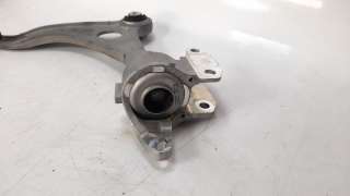 Recambio de brazo suspension inferior delantero izquierdo para land rover range rover evoque 2018- referencia OEM IAM K8D23A053 
