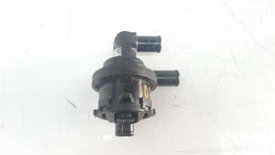 Recambio de bomba agua para lexus is 2013- 2.5 16v cat (híbrido) referencia OEM IAM 0641001301  