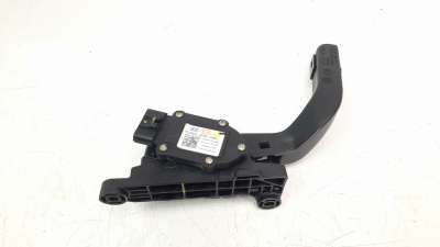 Recambio de potenciometro pedal para hyundai ix35 2010-2015 1.7 crdi cat referencia OEM IAM 327002S000  