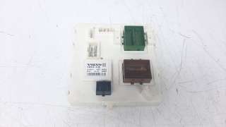 Recambio de caja reles / fusibles para volvo v60 familiar 2018- 2.0 diesel cat referencia OEM IAM 31665457  
