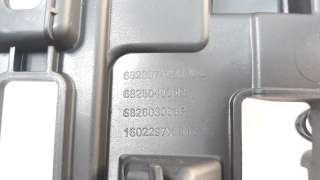 Recambio de moldura para renault scenic iv 2016- 1.2 tce energy referencia OEM IAM 682607429R  
