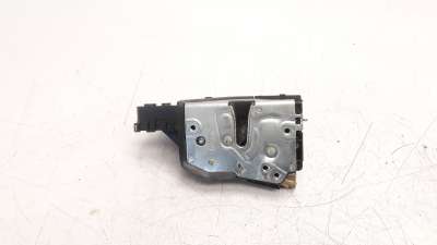 Recambio de cerradura puerta trasera izquierda para bmw serie 3 berlina (e46) 1998-2006 referencia OEM IAM 51227011245  