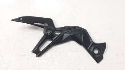 Recambio de moldura para kawasaki z 900 2016- referencia OEM IAM 140930926  