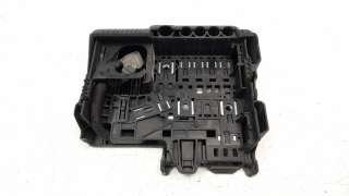 Recambio de caja reles / fusibles para opel corsa e 2014- 1.4 referencia OEM IAM 13491092  