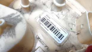 Recambio de bomba combustible para volvo v60 familiar 2018- 2.0 diesel cat referencia OEM IAM 31478635   2