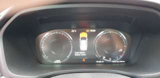 Recambio de cuadro instrumentos para volvo v60 familiar 2018- 2.0 diesel cat referencia OEM IAM 32374024  
