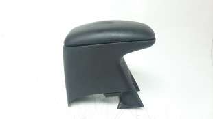 Recambio de apoyabrazos central para opel vectra b berlina 1995-2002 2.2 16v dti cat (y 22 dtr / l50) referencia OEM IAM 9050857