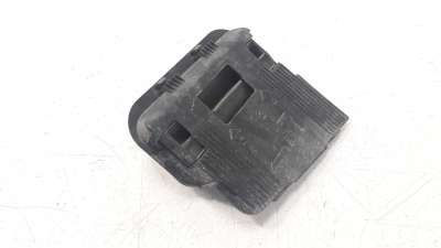 Recambio de moldura para toyota hilux (kun) 2005-2016 referencia OEM IAM 629980K110  