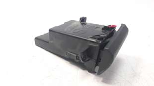 Recambio de moldura para toyota hilux (kun) 2005-2016 referencia OEM IAM 66995KK040 55628KK040  2