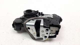 Recambio de cerradura puerta delantera izquierda para toyota avensis 2015-2018 1.8 16v cat referencia OEM IAM 6904002211  