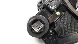 Recambio de cerradura puerta trasera izquierda para toyota avensis 2015-2018 1.8 16v cat referencia OEM IAM 6906005051  