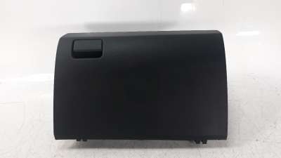Recambio de guantera para toyota avensis 2015-2018 1.8 16v cat referencia OEM IAM 5555005120C0  