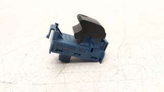 Recambio de mando elevalunas trasero izquierdo para toyota avensis 2015-2018 1.8 16v cat referencia OEM IAM 8481005080  
