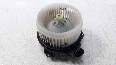 Recambio de ventilador calefaccion para toyota avensis 2015-2018 1.8 16v cat referencia OEM IAM 8710302150  