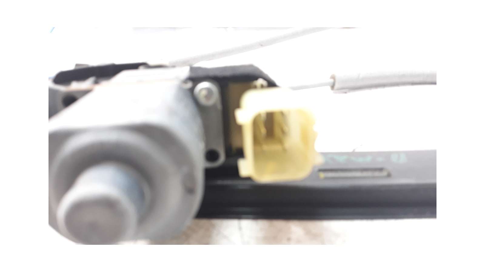 Recambio de elevalunas delantero derecho para ford b-max 2012- 1.0 ecoboost cat referencia OEM IAM 1891064   Recambio de elevalunas delantero derecho para ford b-max 2012- 1.0 ecoboost cat referencia OEM IAM 1891064