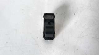 Recambio de mando elevalunas trasero izquierdo para mazda 3 lim. () 2013- 2.2 turbodiesel cat referencia OEM IAM KD3566370  