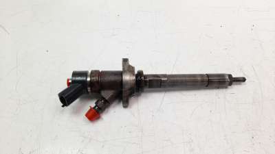 Recambio de inyector para volvo v50 familiar 2004-2012 1.6 diesel cat referencia OEM IAM 0445110188  