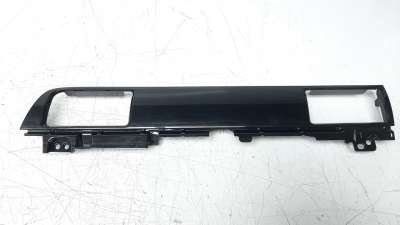 Recambio de moldura para mitsubishi outlander (gf0) 2012- phev kaiteki 4wd referencia OEM IAM 8055A055YA  