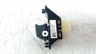 Recambio de mando elevalunas delantero derecho para kia stonic (ybcuv) 2017- 1.6 crdi cat referencia OEM IAM 93575H8000WK  