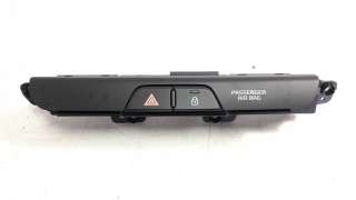 Recambio de warning para kia stonic (ybcuv) 2017- 1.6 crdi cat referencia OEM IAM 4D63611000  