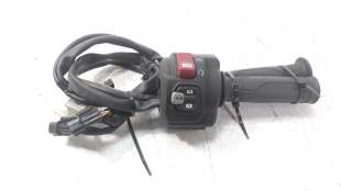 Recambio de piña luces derecha para honda x-adv 2017- referencia OEM IAM 35135MKTD02  