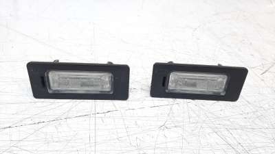 Recambio de piloto matricula para audi a4 ber. (b8) 2007-2015 2.0 16v tdi referencia OEM IAM 8T0943021  
