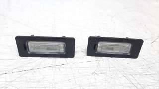 Recambio de piloto matricula para audi a4 ber. (b8) 2007-2015 2.0 16v tdi referencia OEM IAM 8T0943021  