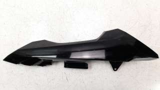 Recambio de moldura para honda nc 750 2016- referencia OEM IAM 77215MKAD80ZM  