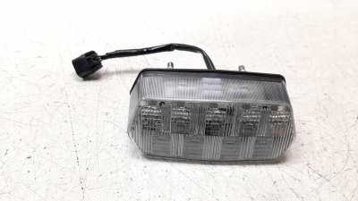 Recambio de piloto trasero central para honda nc 750 2016- referencia OEM IAM 33701MKAD81  
