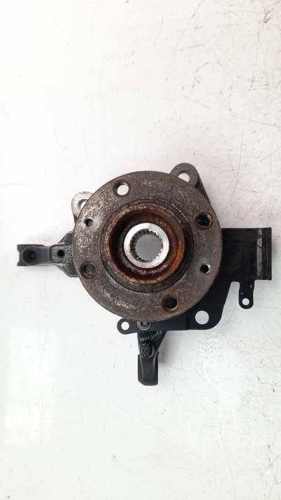 Recambio de mangueta delantera derecha para renault clio iv 2012- 1.2 16v referencia OEM IAM 401335700R  