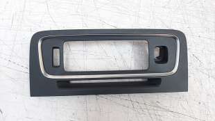 Recambio de moldura para volvo v60 kombi 2010-2018 2.0 diesel cat referencia OEM IAM 8648740  