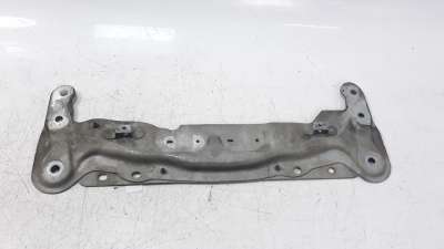 Recambio de travesaño inferior para renault kangoo 2008- 1.5 dci diesel fap referencia OEM IAM 8200880148  