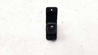 Recambio de mando elevalunas trasero izquierdo para kia rio (yb) 2016- 1.0 tgdi cat referencia OEM IAM 4D65201000  