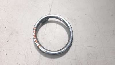 Recambio de moldura para renault clio iv 2012- 1.2 16v referencia OEM IAM 261A27071R  