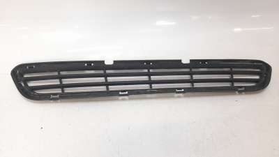Recambio de rejilla delantera para ford ka+ 2016- 1.2 ti-vct cat referencia OEM IAM E4B517K945A  