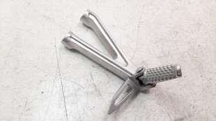 Recambio de estribo lateral para honda cb 650r 2018- referencia OEM IAM 50750MKND50  