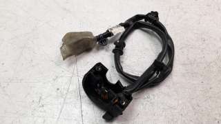 Recambio de piña luces derecha para honda cb 650r 2018- referencia OEM IAM 35130MKND11  