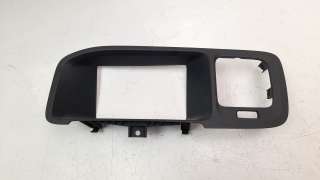 Recambio de moldura para volvo v60 kombi 2010-2018 2.0 diesel cat referencia OEM IAM 30791675  