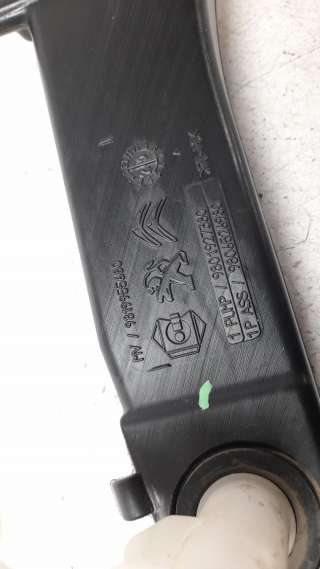 Recambio de deposito limpia para peugeot 308 2013- referencia OEM IAM 9819955680  