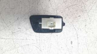 Recambio de mando elevalunas trasero izquierdo para jeep compass ii 2017- business 4x2 referencia OEM IAM 6BZ29LXHAA  